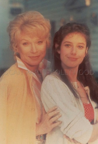 Shirley maclaine debra winger - shirley, maclaine debra
